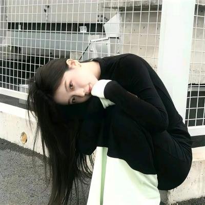 春闺三凤